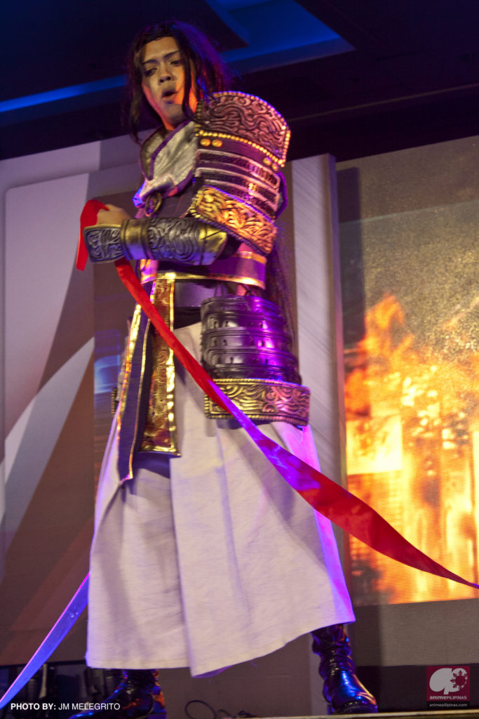 Edward Amparado as Mitsuhide Akechi of Samurai Warriors. (Photo from JM Melegrito / Anime Pilipinas)